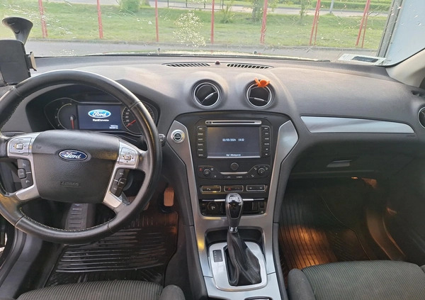 Ford Mondeo cena 23900 przebieg: 358000, rok produkcji 2012 z Częstochowa małe 29